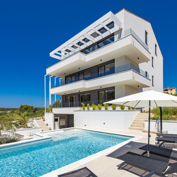 Villa Pollentia, Villa Pollentia mit Pool in der N&auml;he des Meeres, Pula, Istrien, Kroatien Pula